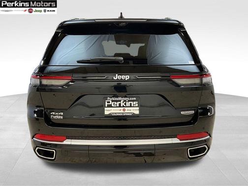 2025 Jeep Grand Cherokee Summit