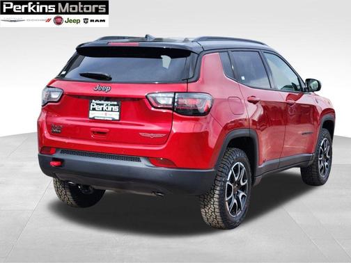 2025 Jeep Compass Trailhawk