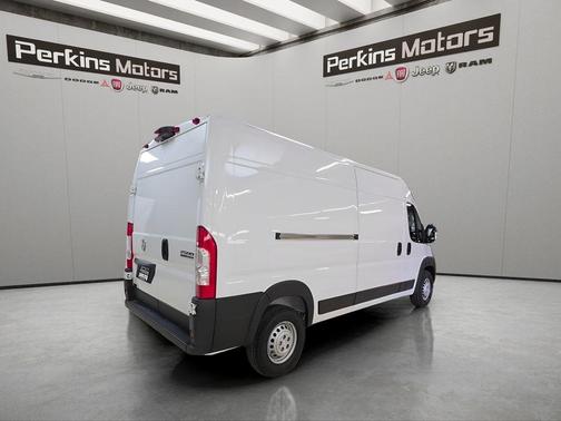 Bright White Clearcoat 2026 RAM ProMaster 2500 High Roof