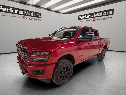 Molten Red Pearlcoat 2026 RAM 3500 Big Horn