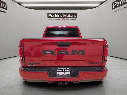 Molten Red Pearlcoat 2026 RAM 3500 Big Horn