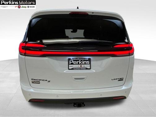 2025 Chrysler Pacifica Limited