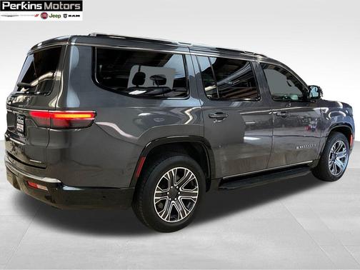 2024 Jeep Wagoneer Series II
