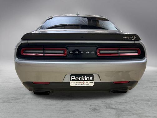 2016 Dodge Challenger SRT Hellcat