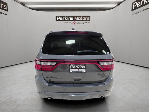 Destroyer Gray Clearcoat 2027 Dodge Durango GT