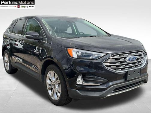 2023 Ford Edge Titanium