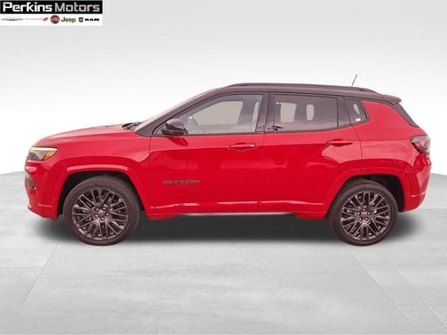 2023 Jeep Compass Altitude