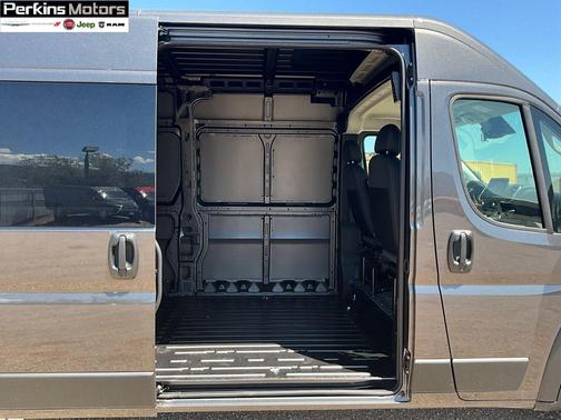 2025 RAM ProMaster 1500 Base