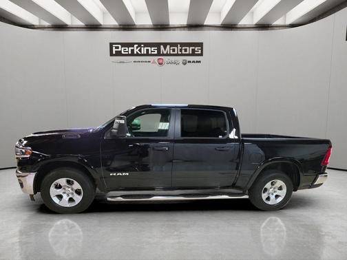 Diamond Black 2025 RAM 1500 Big Horn/Lone Star