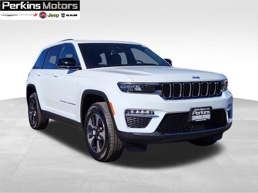 2025 Jeep Grand Cherokee 4xe Base