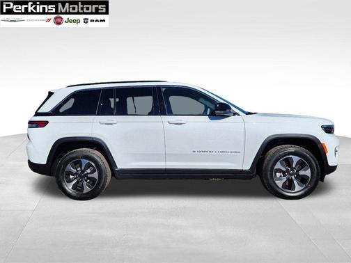 2025 Jeep Grand Cherokee 4xe Base
