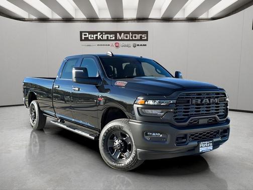 Diamond Black 2026 RAM 3500 Tradesman