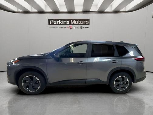 Gun Metallic 2025 Nissan Rogue SV