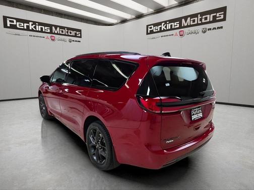 Red 2026 Chrysler Pacifica Limited