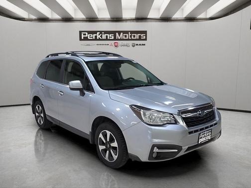 Ice Silver Metallic 2018 Subaru Forester 2.5i Limited