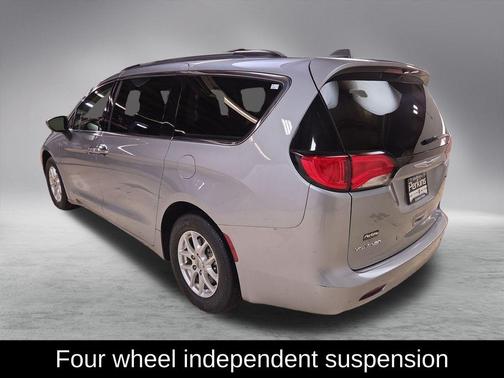 2021 Chrysler Voyager LXI