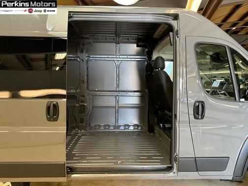 2025 RAM ProMaster 1500 Base