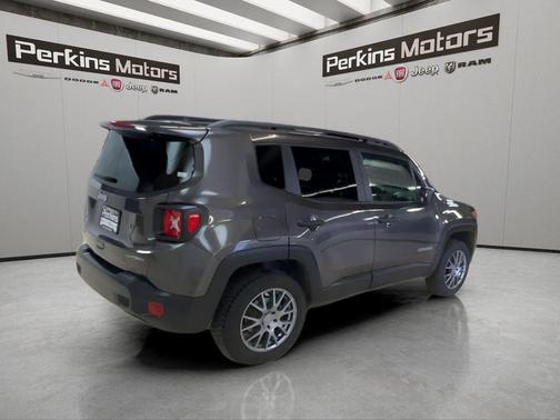 Granite Crystal Clearcoat Metallic 2019 Jeep Renegade Sport