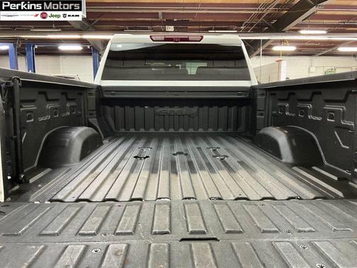 2023 GMC Sierra 2500 AT4