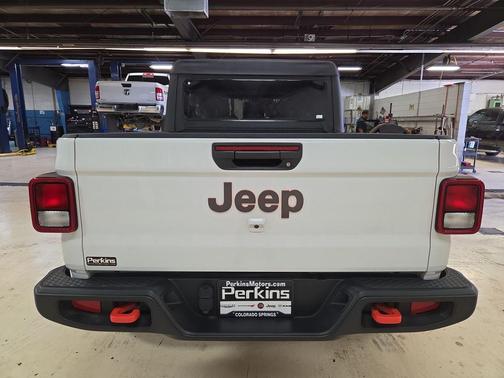 2023 Jeep Gladiator Mojave