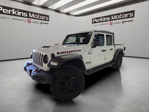 2023 Jeep Gladiator Mojave