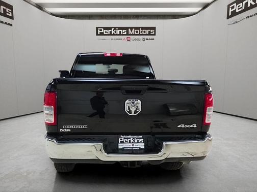 Diamond Black 2024 RAM 2500 Big Horn