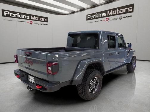 Anvil Clearcoat 2026 Jeep Gladiator Mojave