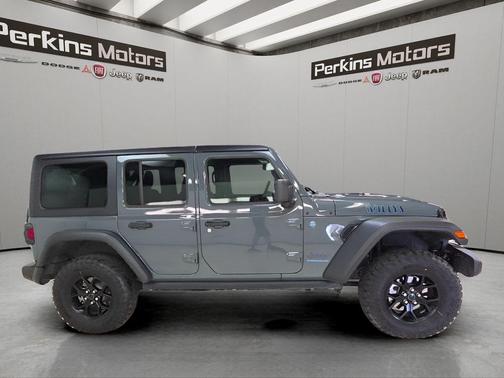 Anvil Clearcoat 2025 Jeep Wrangler 4xe Sport