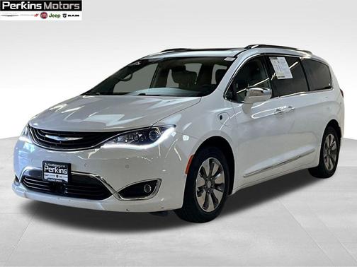 2018 Chrysler Pacifica Hybrid Limited