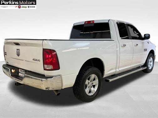 2017 RAM 1500 SLT