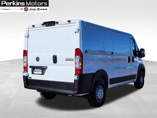 2025 RAM ProMaster 2500 Base