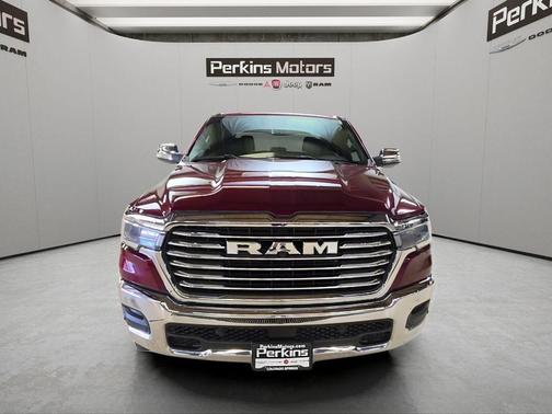 Delmonico Red Pearlcoat 2025 RAM 1500 Laramie