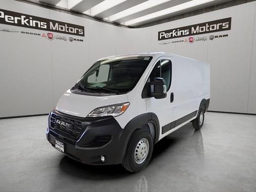 Bright White Clearcoat 2026 RAM ProMaster 1500 Low Roof