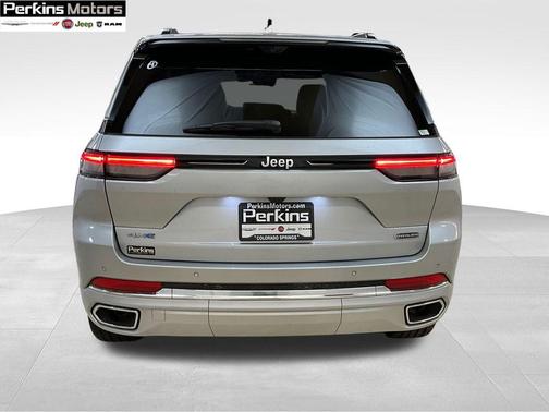 2025 Jeep Grand Cherokee 4xe Overland