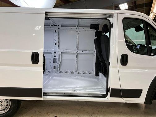 2026 RAM ProMaster 2500 Base