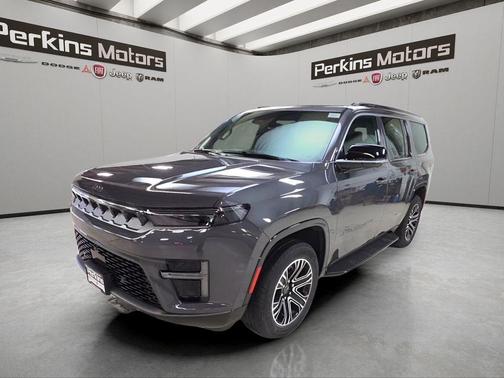 Metallic 2026 Jeep Grand Wagoneer Base