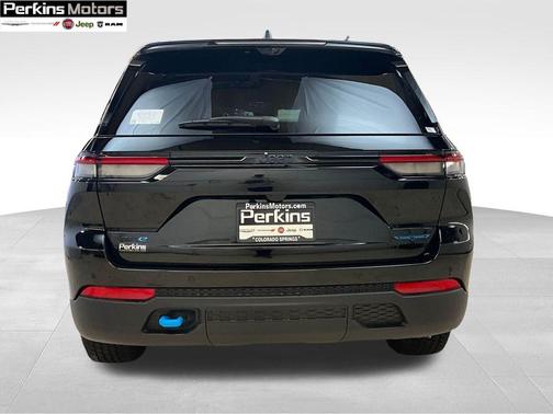 2025 Jeep Grand Cherokee 4xe Trailhawk