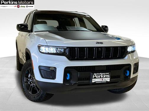 2025 Jeep Grand Cherokee 4xe Trailhawk