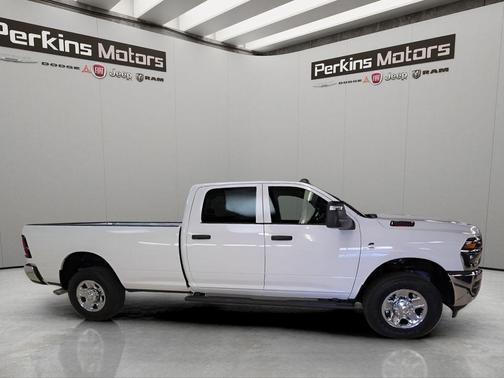 Bright White Clearcoat 2026 RAM 3500 Tradesman