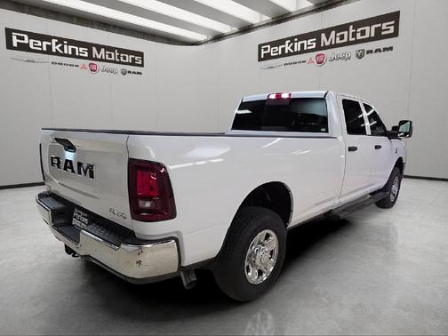 Bright White Clearcoat 2026 RAM 3500 Tradesman