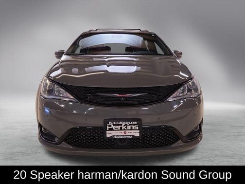 2020 Chrysler Pacifica Hybrid Limited