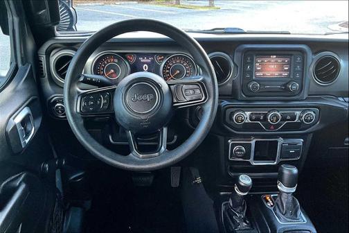 2020 Jeep Gladiator Sport