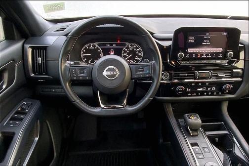 2023 Nissan Pathfinder Rock Creek 4WD
