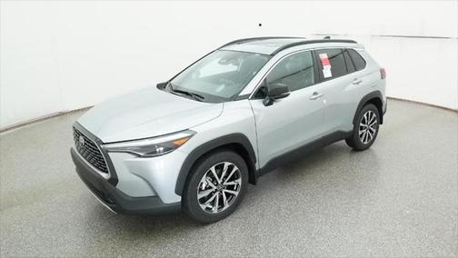 2025 Toyota Corolla Cross XLE