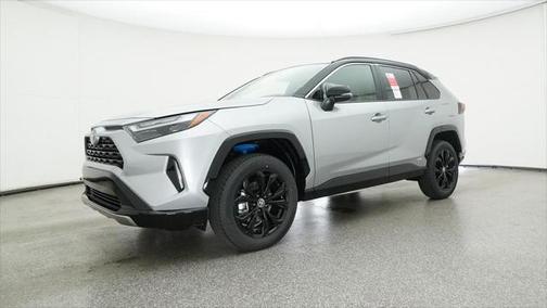 2025 Toyota RAV4 Hybrid SE