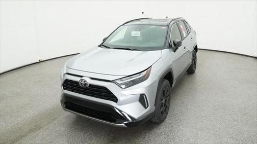2025 Toyota RAV4 Hybrid SE