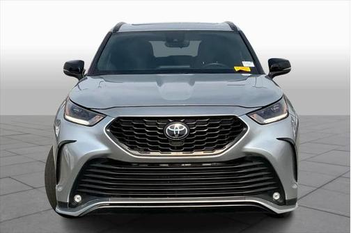 2024 Toyota Highlander XSE