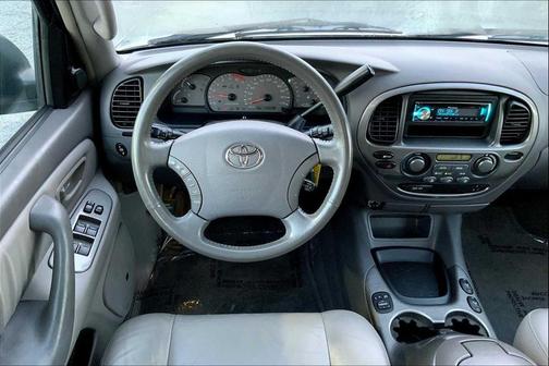 2004 Toyota Sequoia Limited