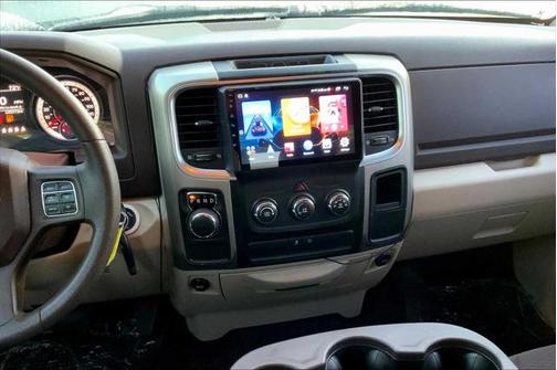 2014 RAM 1500 SLT