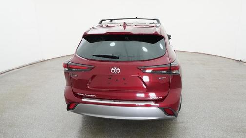 Ruby Flare Pearl 2026 Toyota Highlander Hybrid Platinum